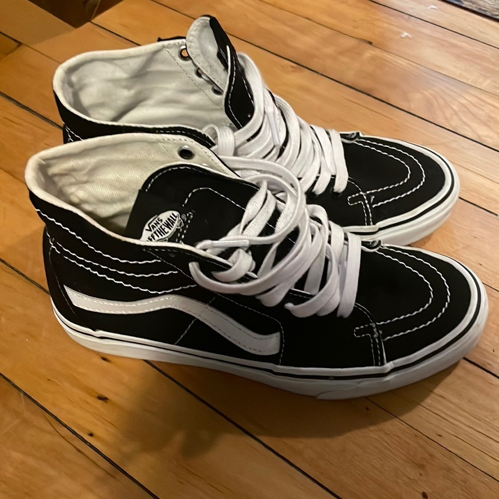 Van’s SK8 high top sneakers women’s 8/mens 6.5
